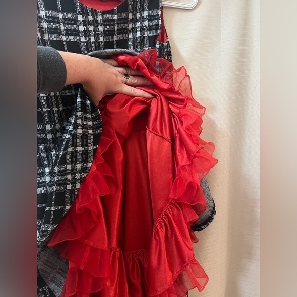 ⚫️ BOGO Girls Newberry dress size 16, black and white with red underskirt - Picture 6 of 8
